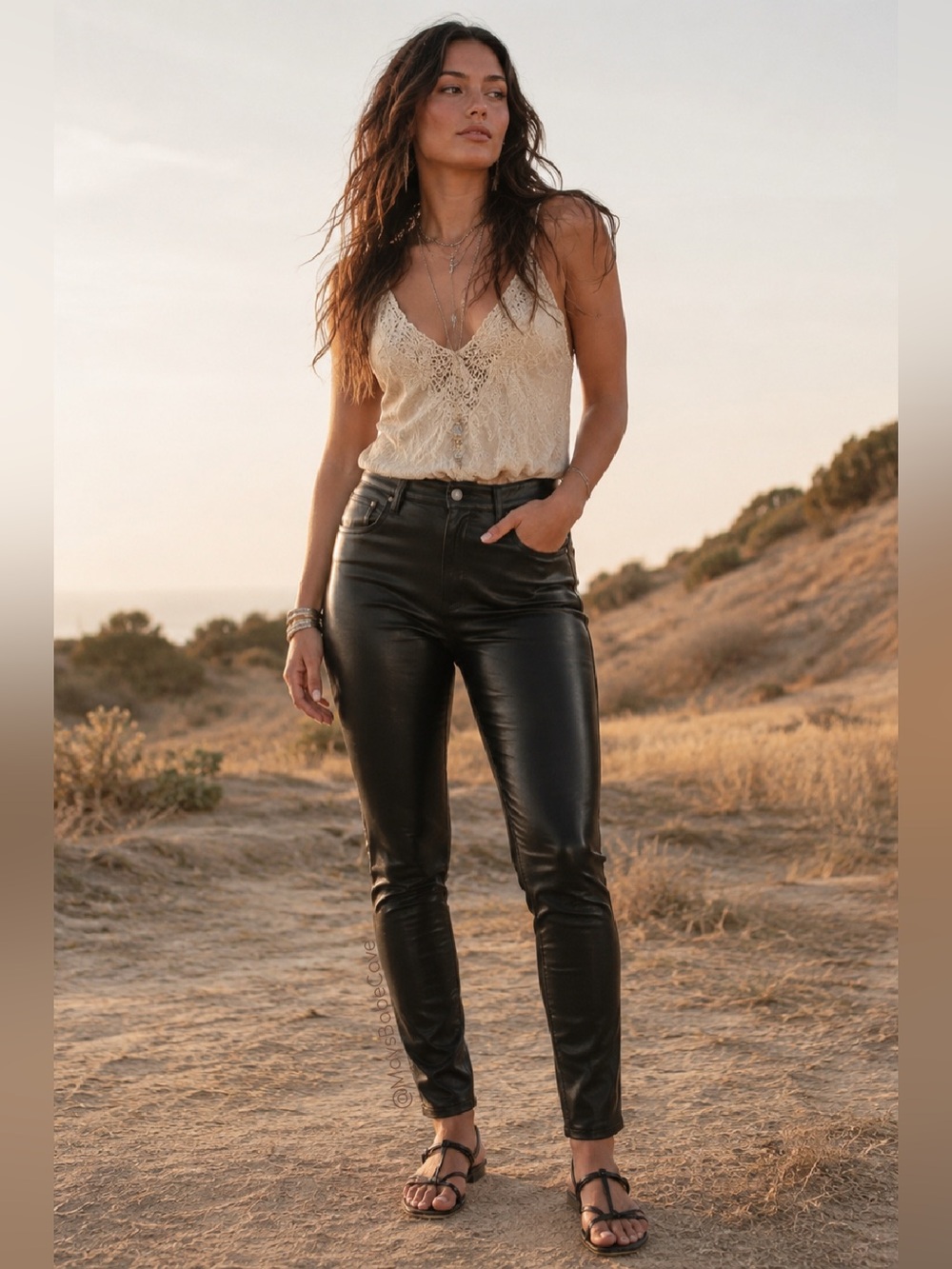 Abercrombie The Skinny High Rise Vegan Leather Pants Black NWT 32